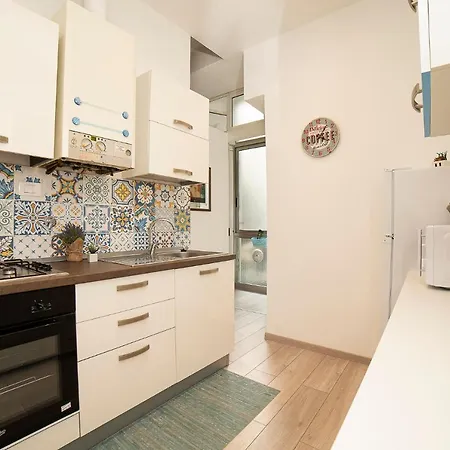 Casa Donna Lidia Apartment *